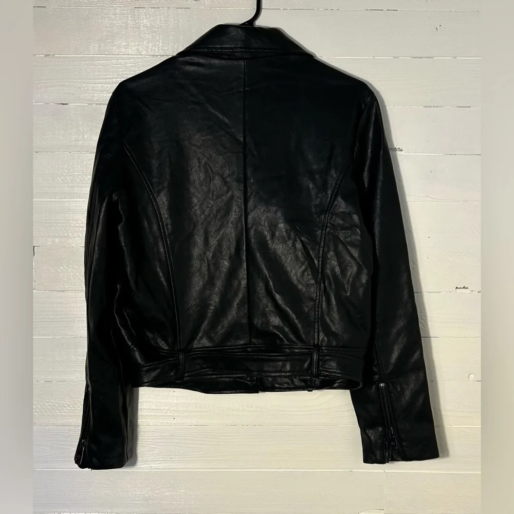 Eloide Faux leather Moto Jacket, black, silver zip, women’s size Large.